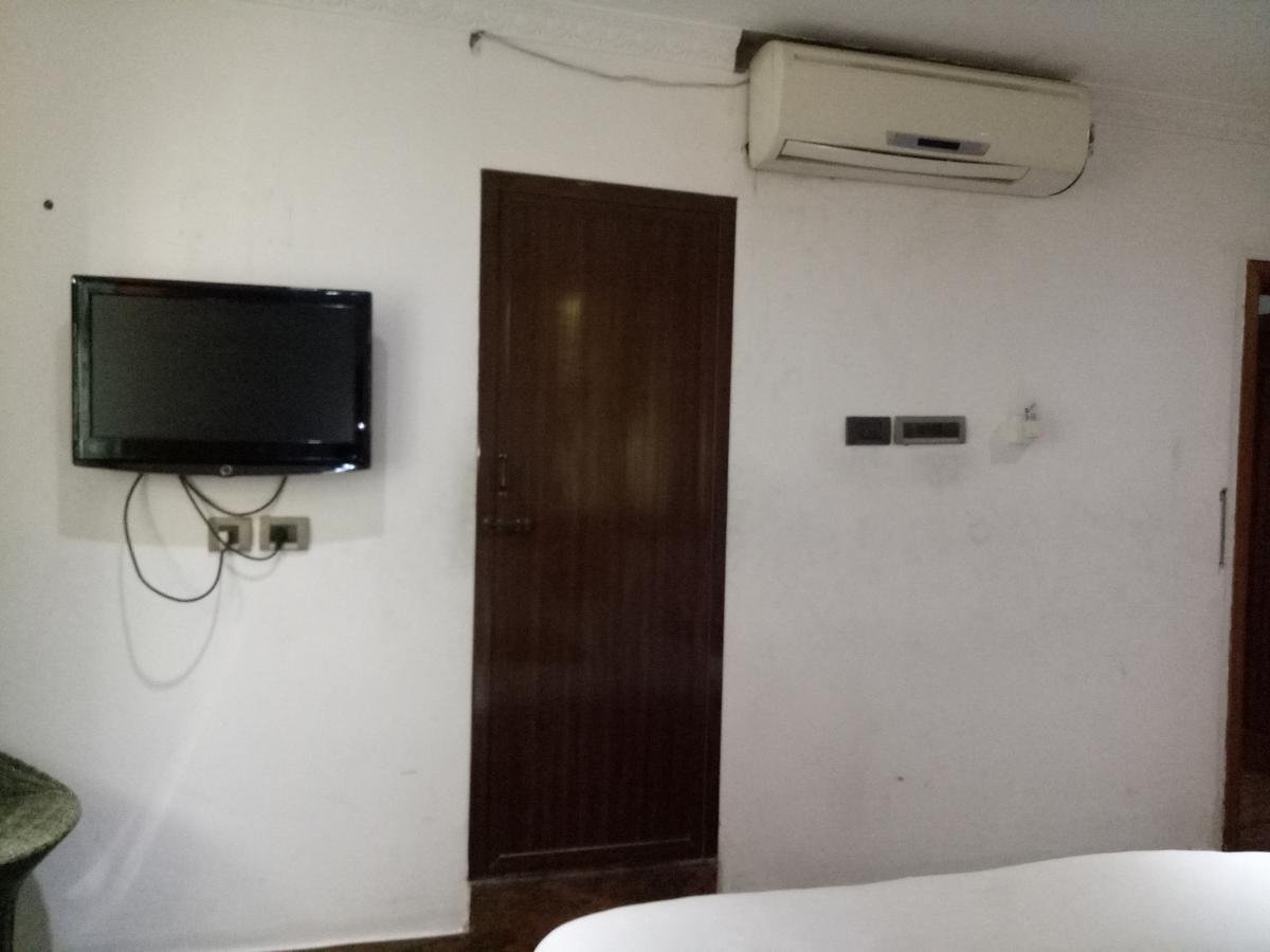Grand International Otel Erode Dış mekan fotoğraf